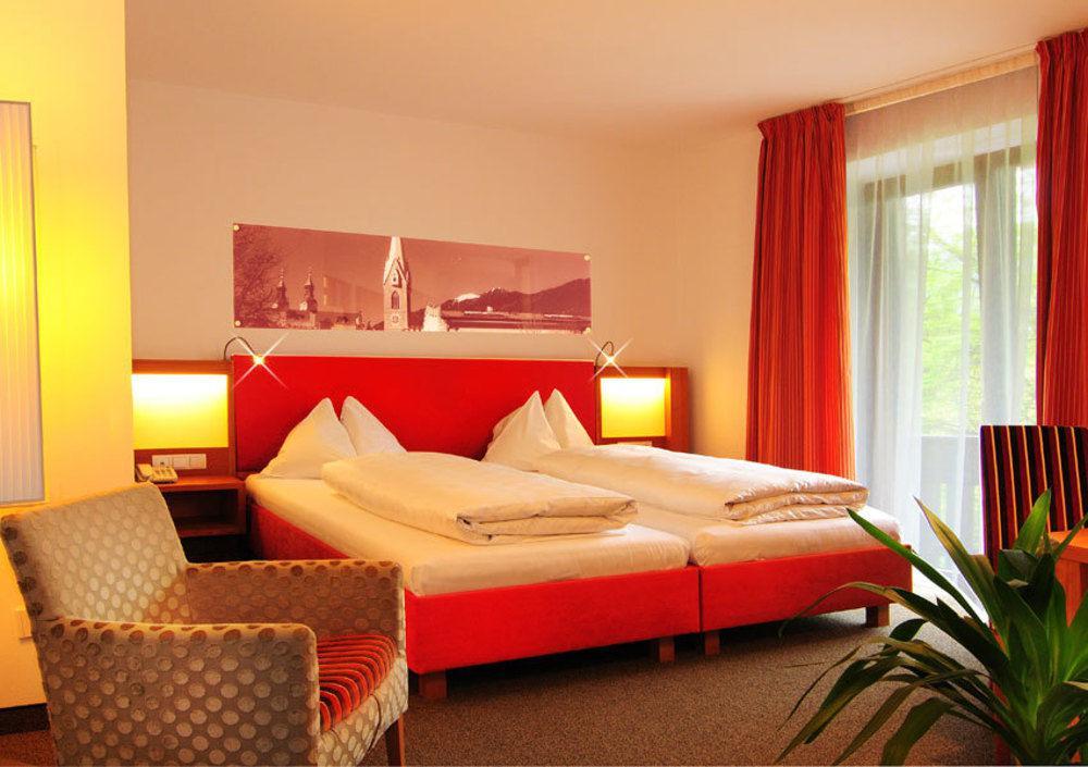 Hotel Clara Vahrn Exteriér fotografie